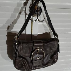 Small Coach Hand Bag         (item#109)